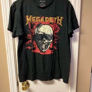 Black Skull Graphic Tee